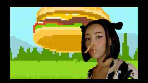 Milkshake Brings All The Boys To The Farm Lyrics - Doja Cat